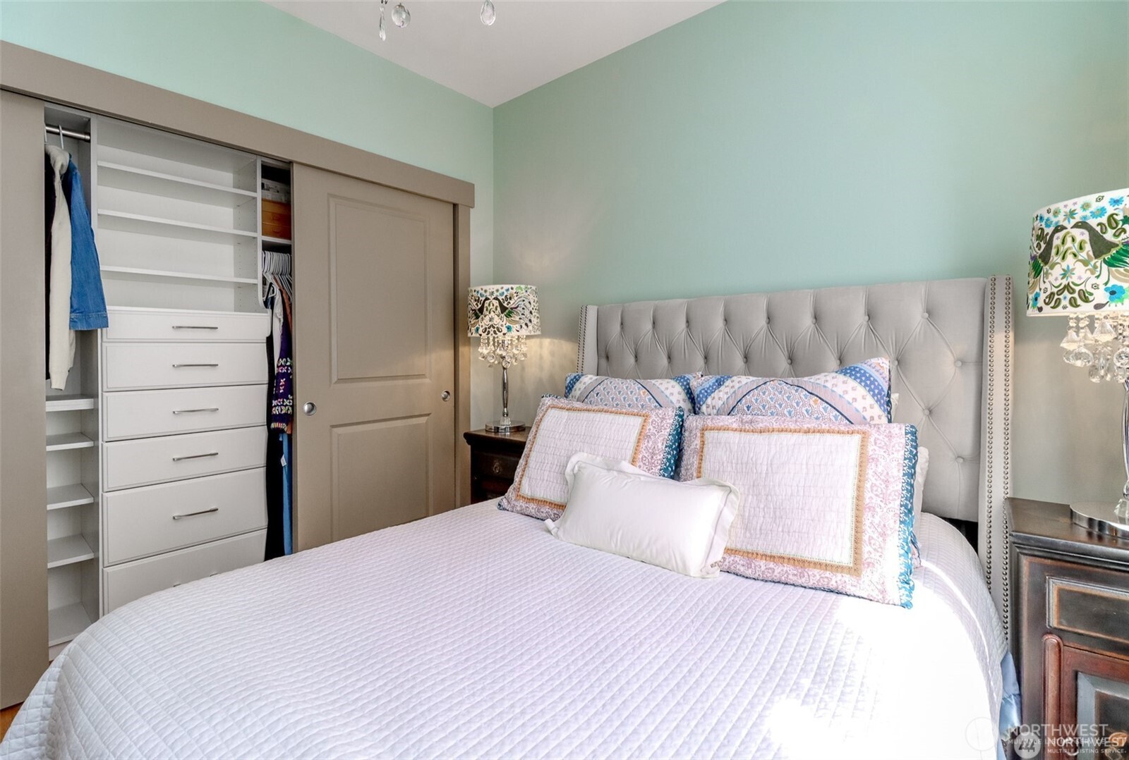 1840 25th Avenue NE #204, Issaquah, WA 98029