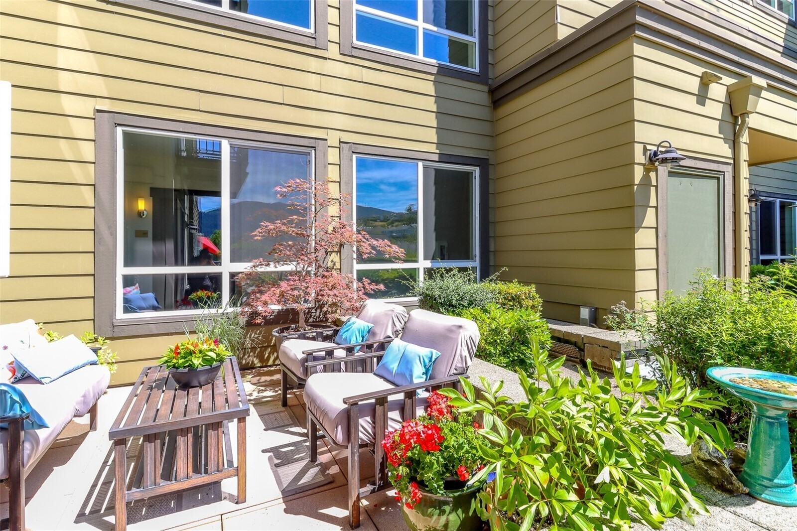 1840 25th Avenue NE #204, Issaquah, WA 98029