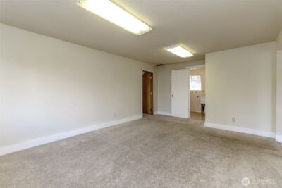 8520 Woodland Avenue E, Puyallup, WA 98371 - Photo 18