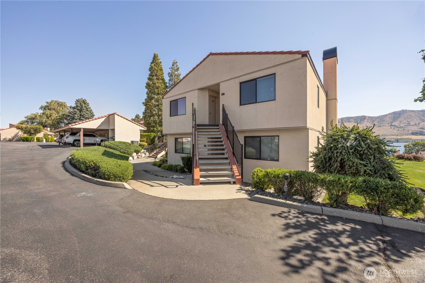 100 Lake Chelan Shores Drive #16-7&8, Chelan, WA 98816