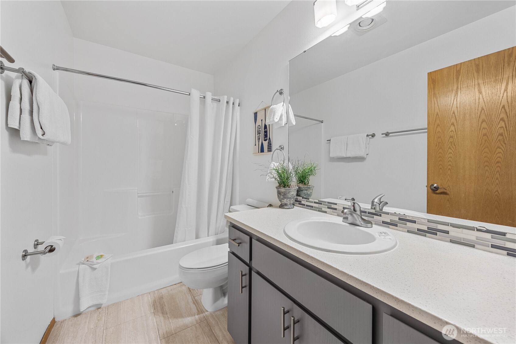 100 Lake Chelan Shores Drive #16-7&8, Chelan, WA 98816