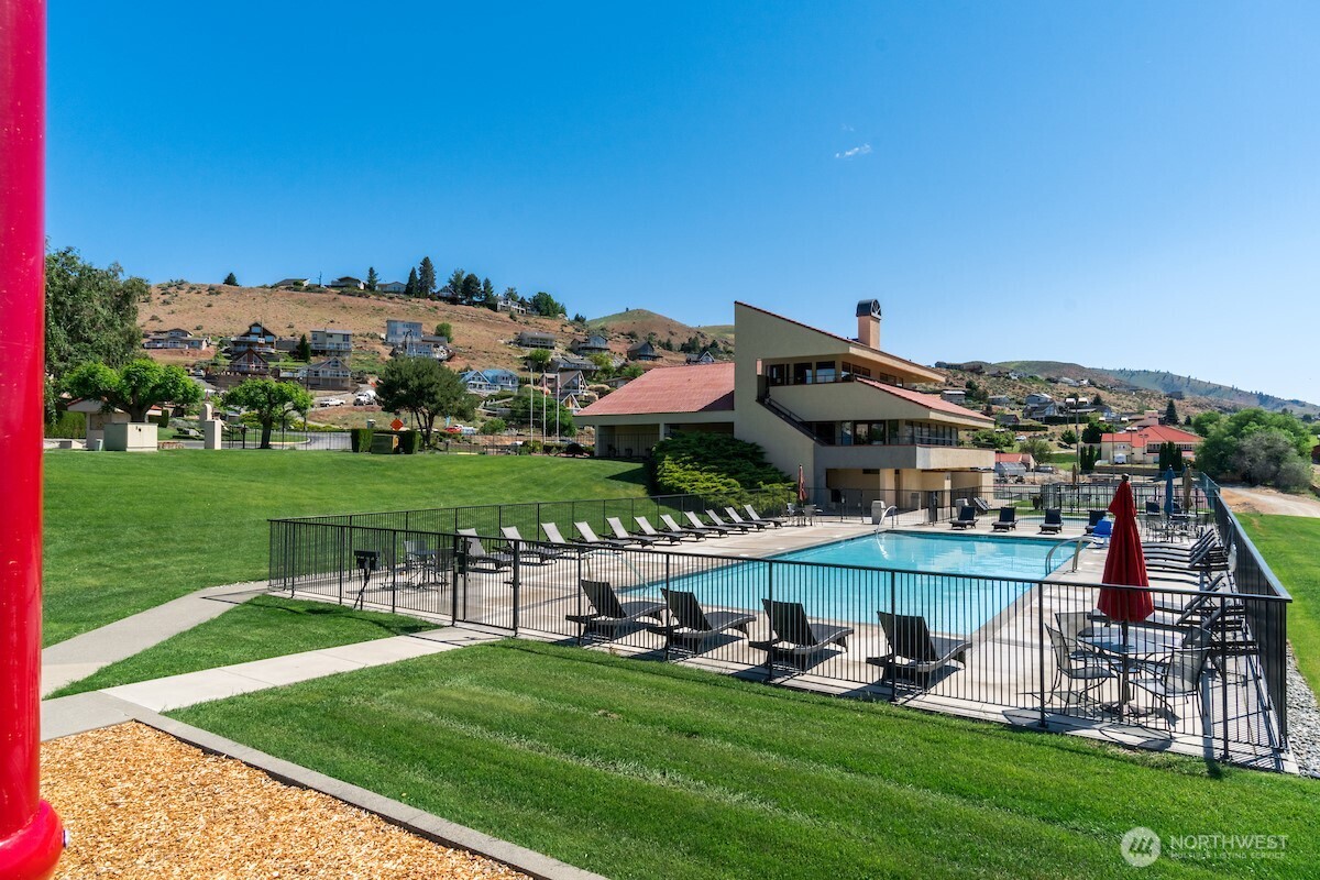 100 Lake Chelan Shores Drive #16-7&8, Chelan, WA 98816