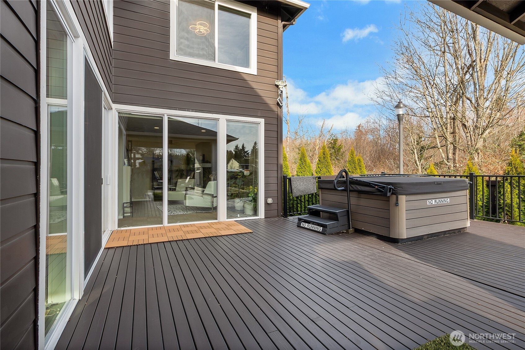 31524 11th Place SW, Federal Way, WA 98023