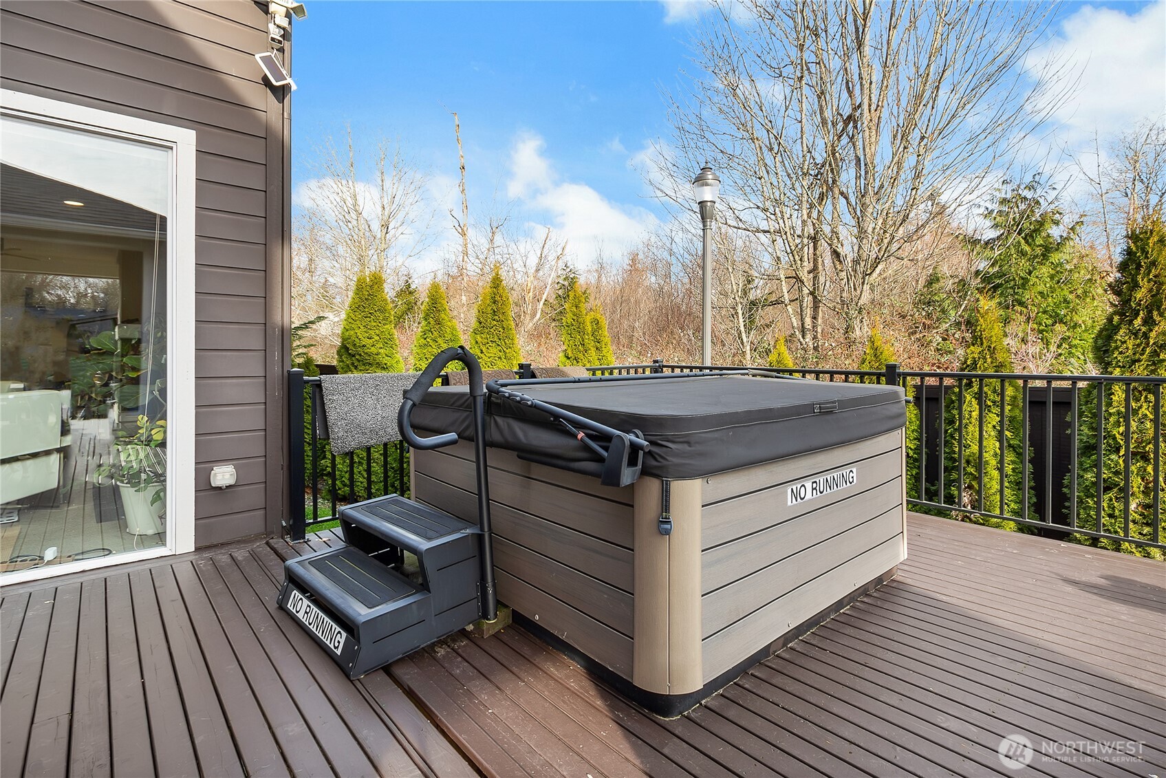 31524 11th Place SW, Federal Way, WA 98023