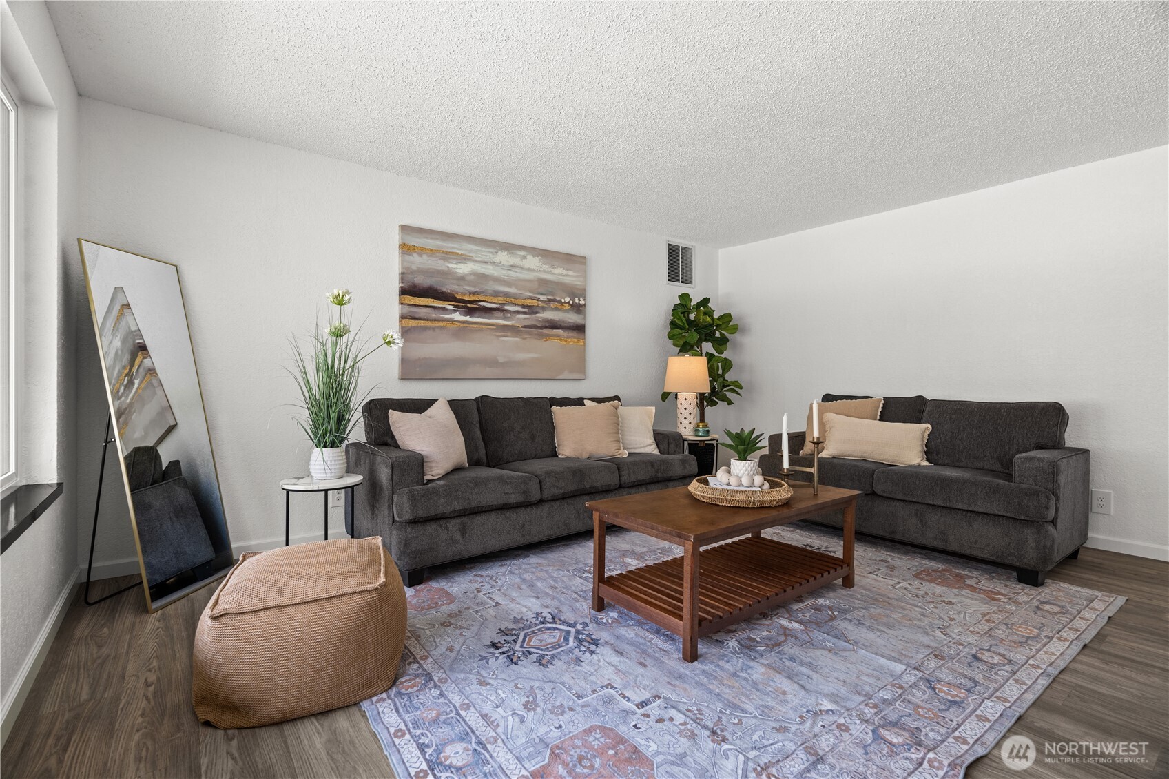 3333 Creek View Court SE, Port Orchard, WA 98366