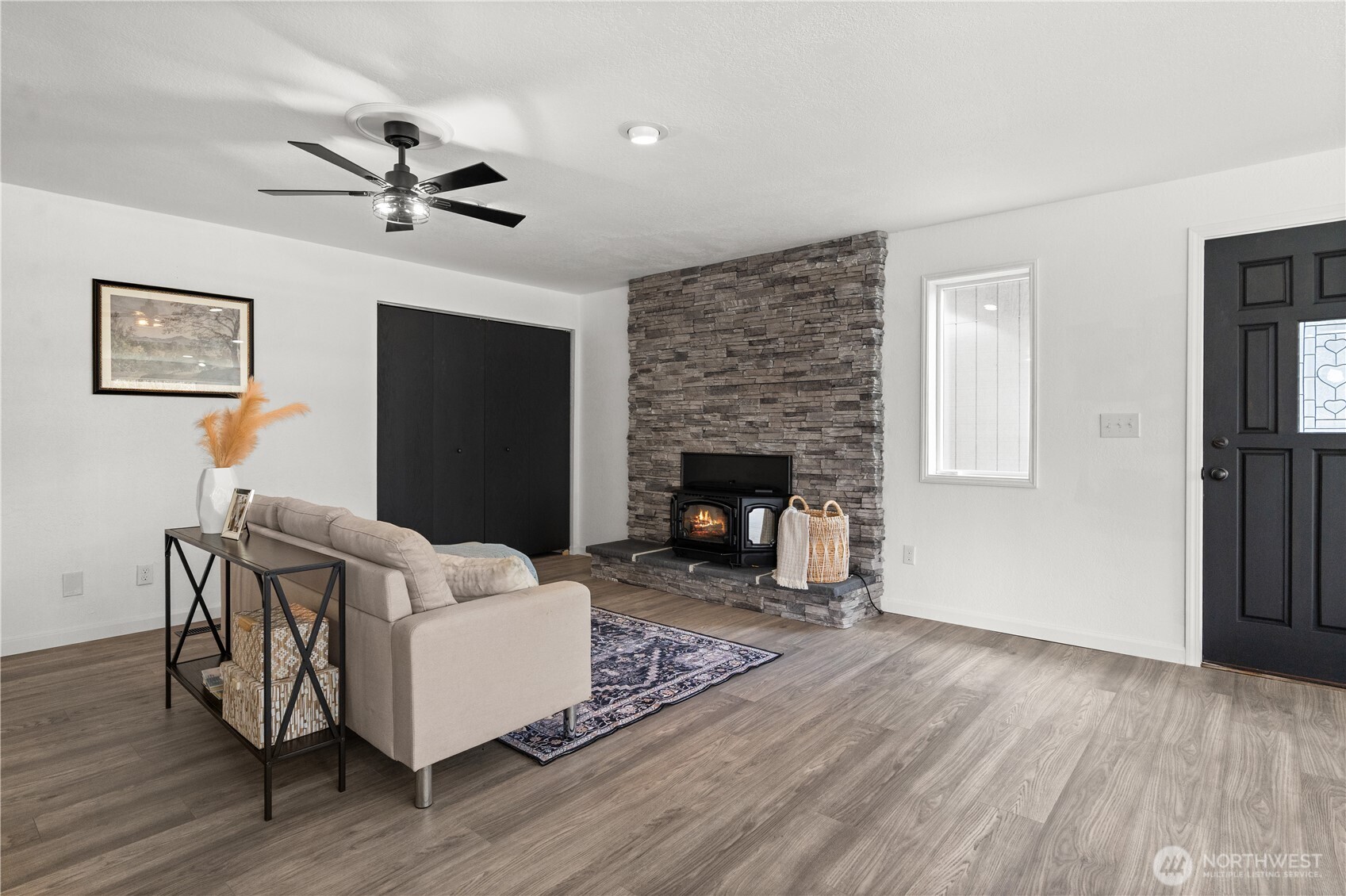 3333 Creek View Court SE, Port Orchard, WA 98366