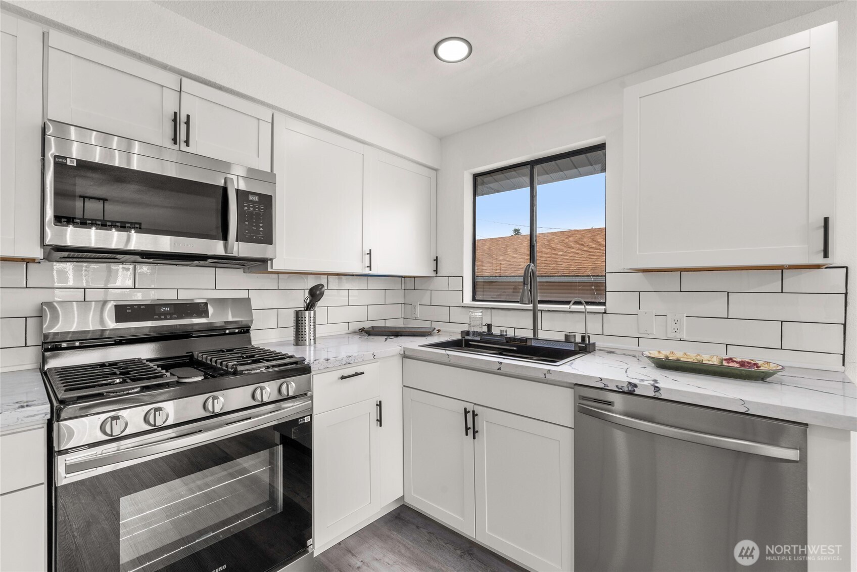 5348 N 47th Street , Tacoma, WA 98407