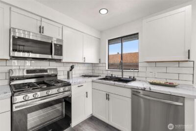 5348 N 47th Street , Tacoma, WA 98407 - Photo 12