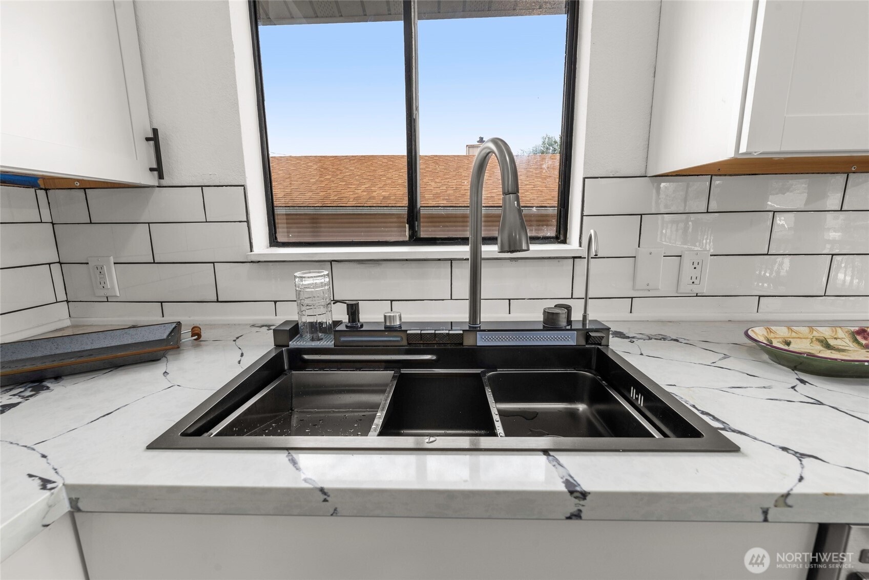 5348 N 47th Street , Tacoma, WA 98407