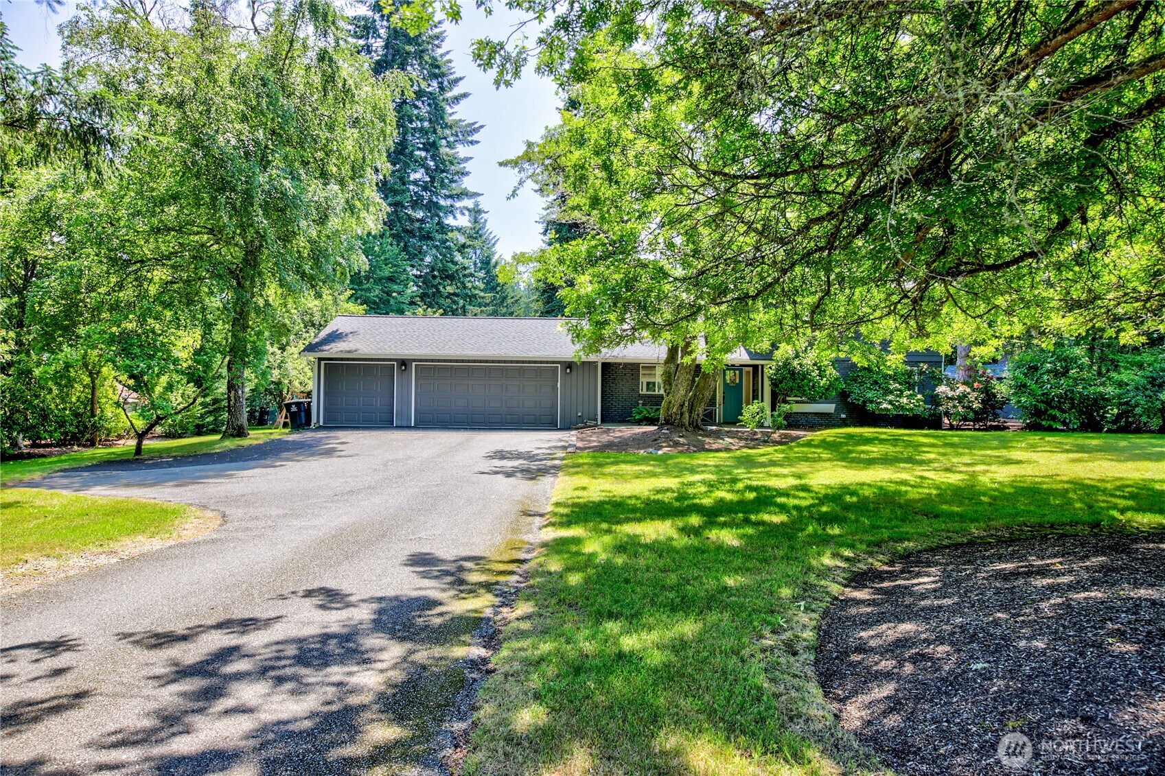 11185 Meadowlark Lane NE, Bainbridge Island, WA 98110