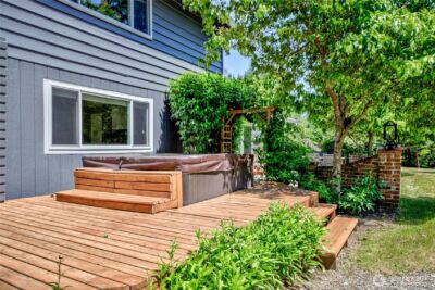 11185 Meadowlark Lane NE, Bainbridge Island, WA 98110 - Photo 21