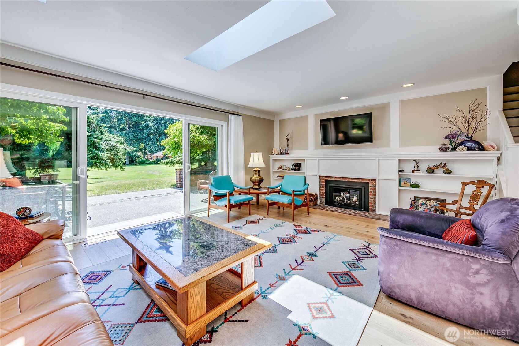 11185 Meadowlark Lane NE, Bainbridge Island, WA 98110