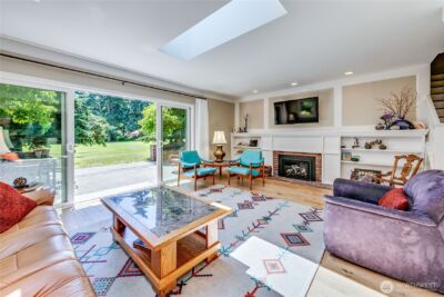 11185 Meadowlark Lane NE, Bainbridge Island, WA 98110 - Photo 7