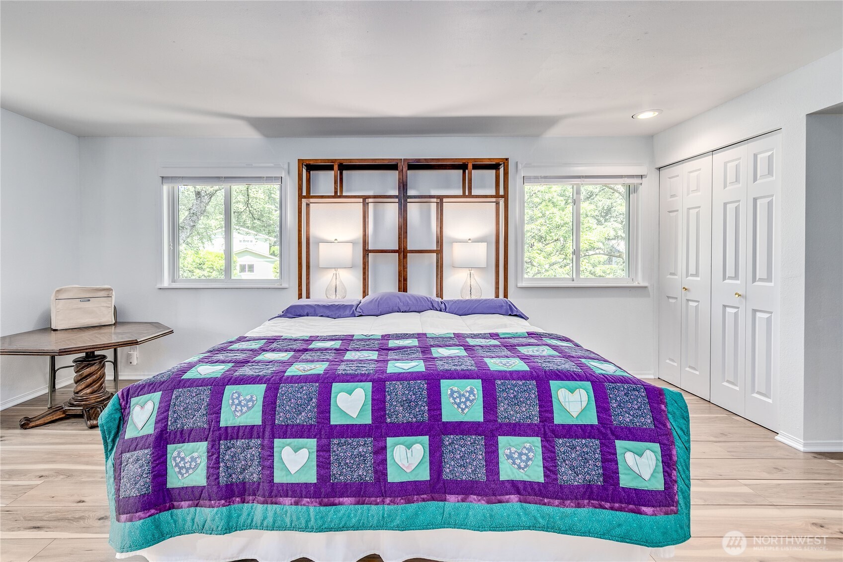 11185 Meadowlark Lane NE, Bainbridge Island, WA 98110