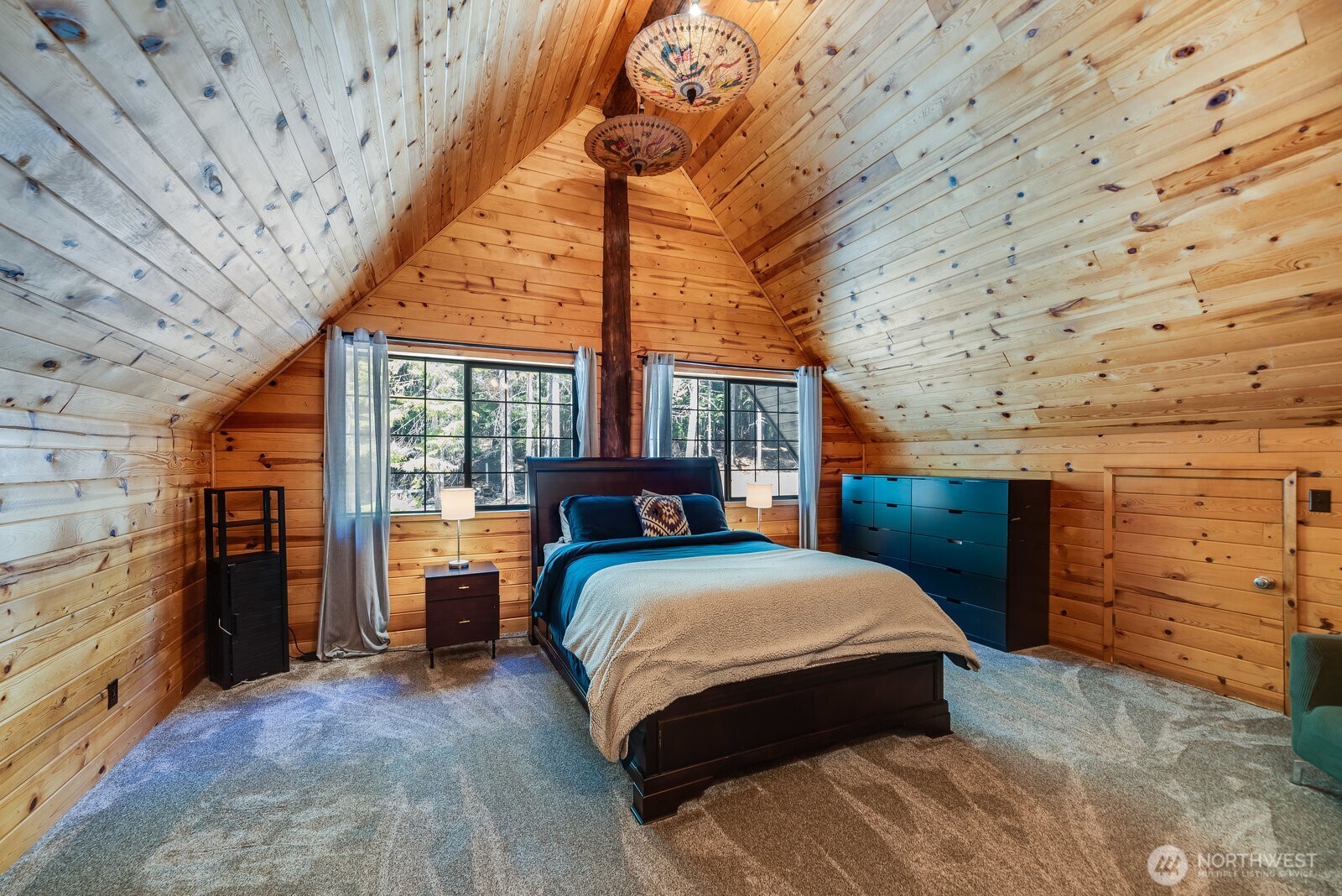 4711 Kachess Lake Rd , Easton, WA 98925