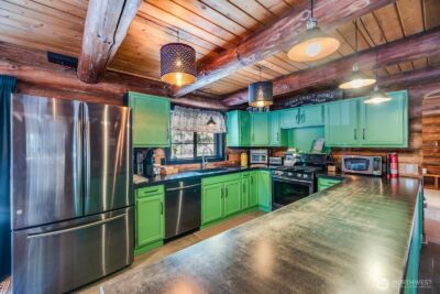 4711 Kachess Lake Rd , Easton, WA 98925 - Photo 10