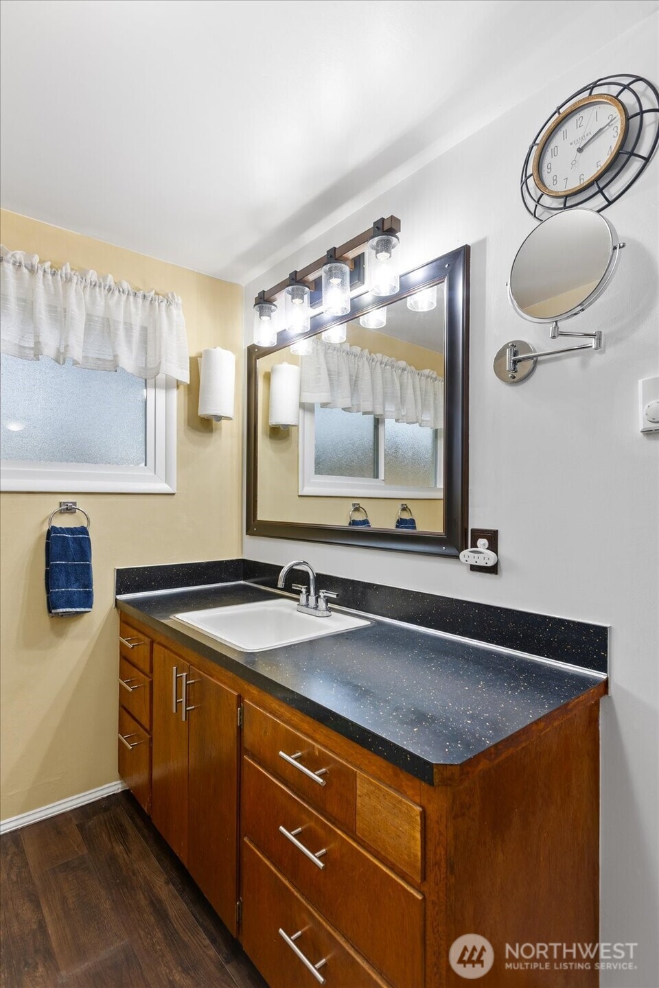 712 3rd Street , Sultan, WA 98294