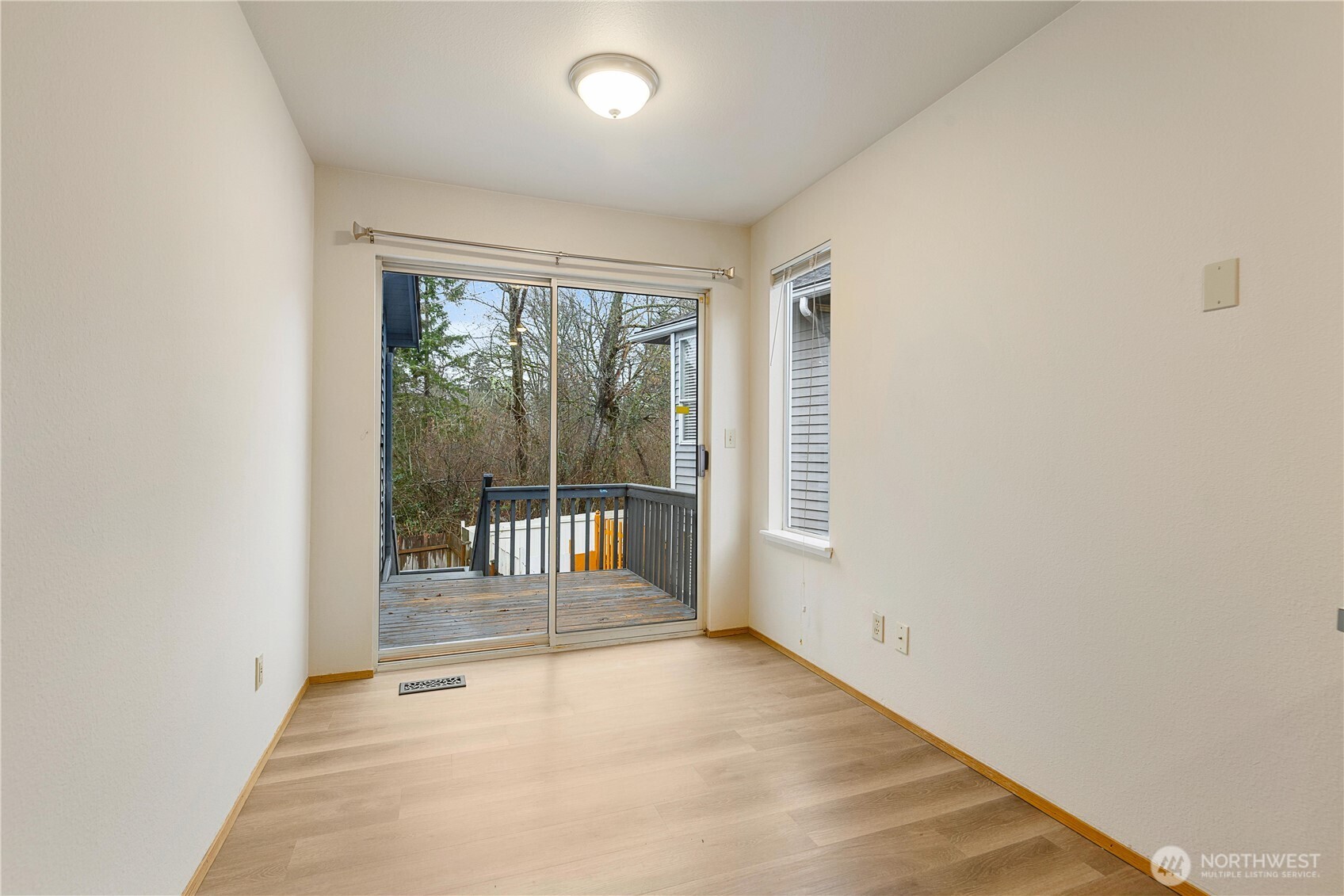 2078 SE 8th Drive , Renton, WA 98055