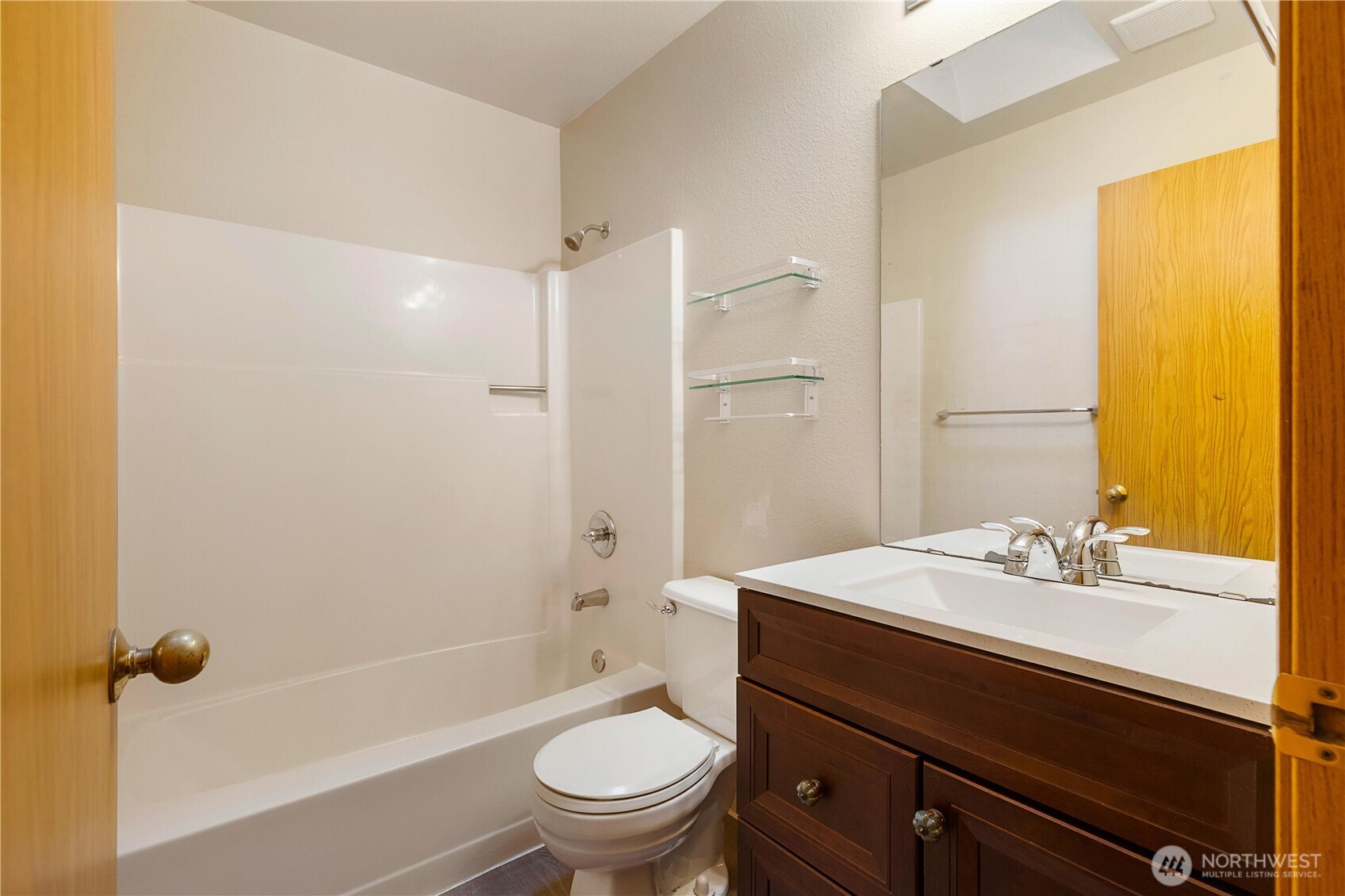 2078 SE 8th Drive , Renton, WA 98055