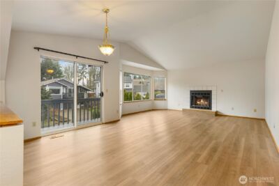 2078 SE 8th Drive , Renton, WA 98055 - Photo 3