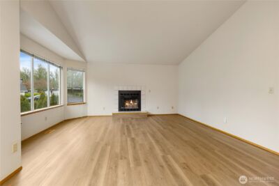 2078 SE 8th Drive , Renton, WA 98055 - Photo 8