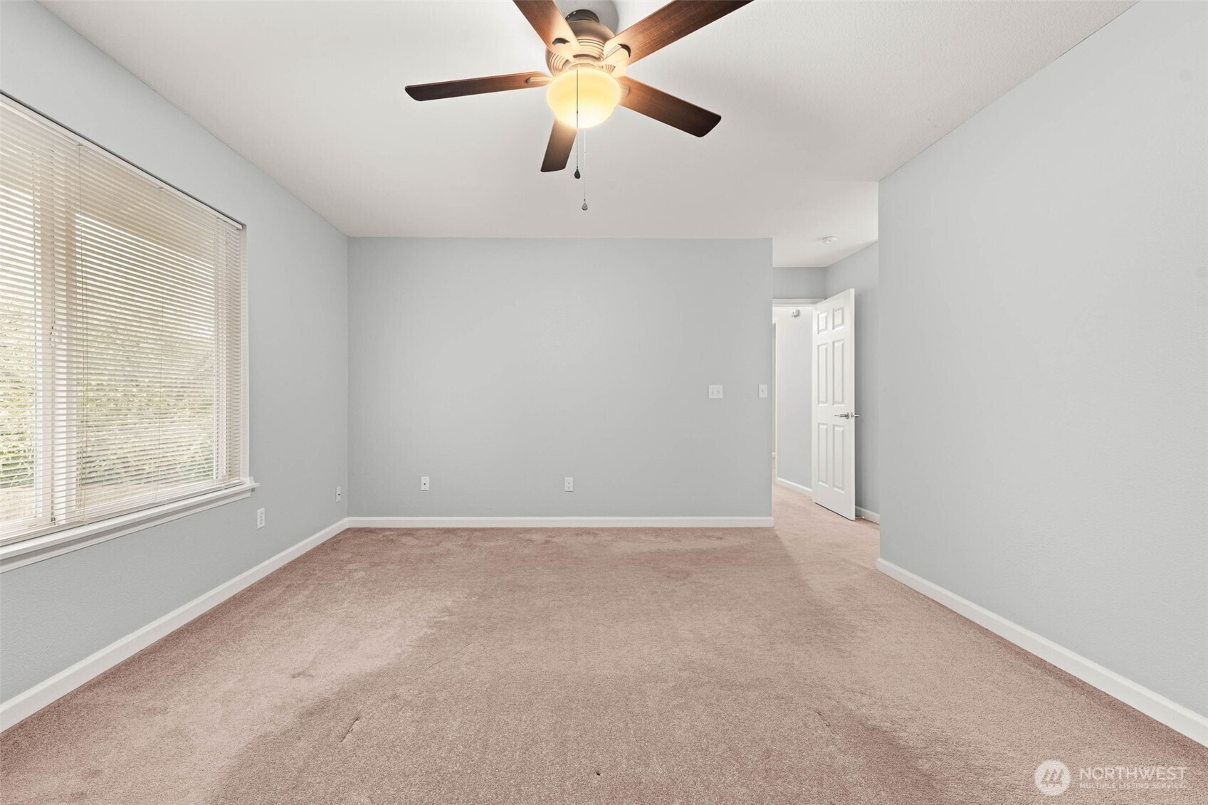 5408 Park Place Loop SE, Lacey, WA 98503