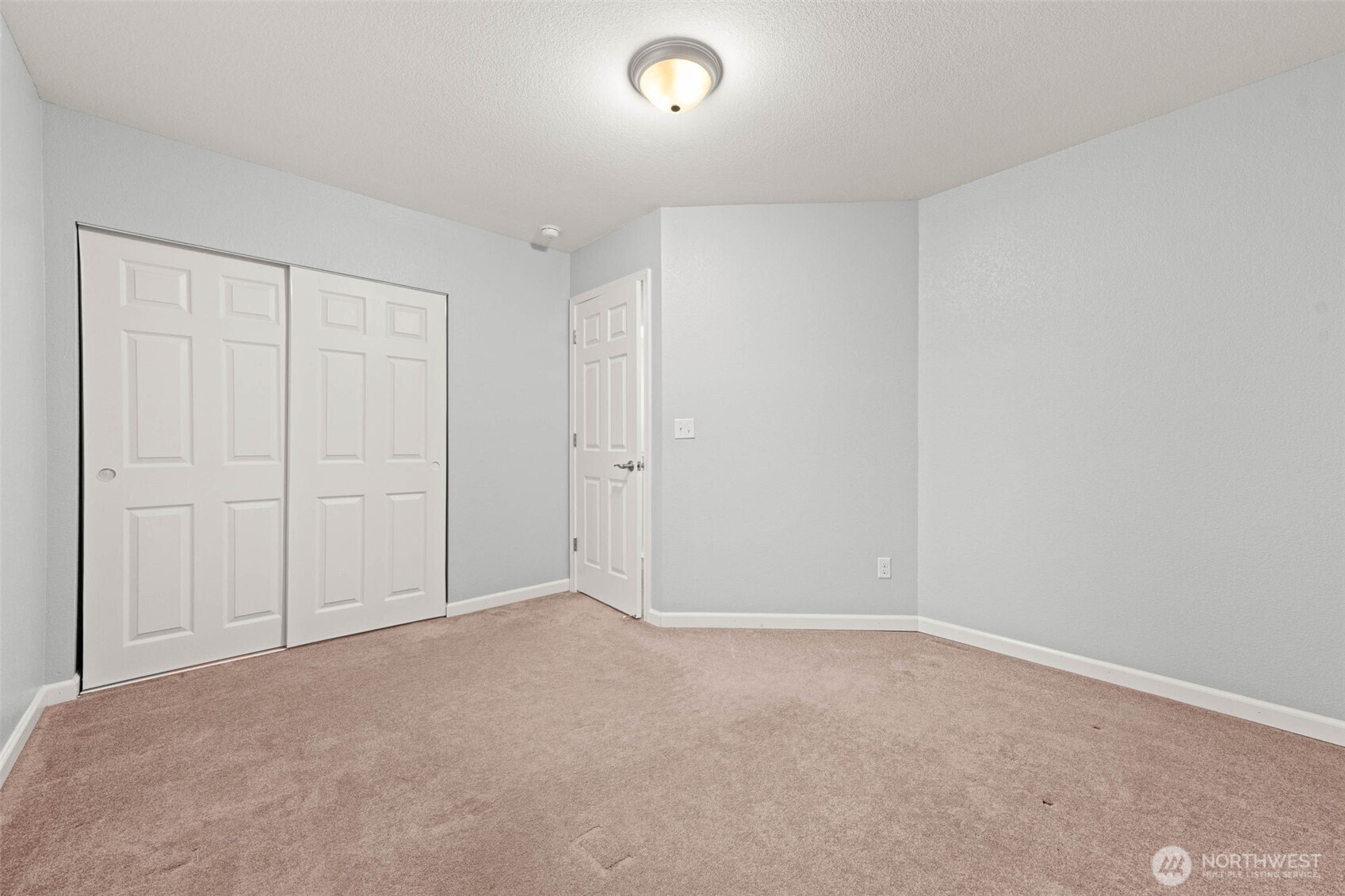 5408 Park Place Loop SE, Lacey, WA 98503