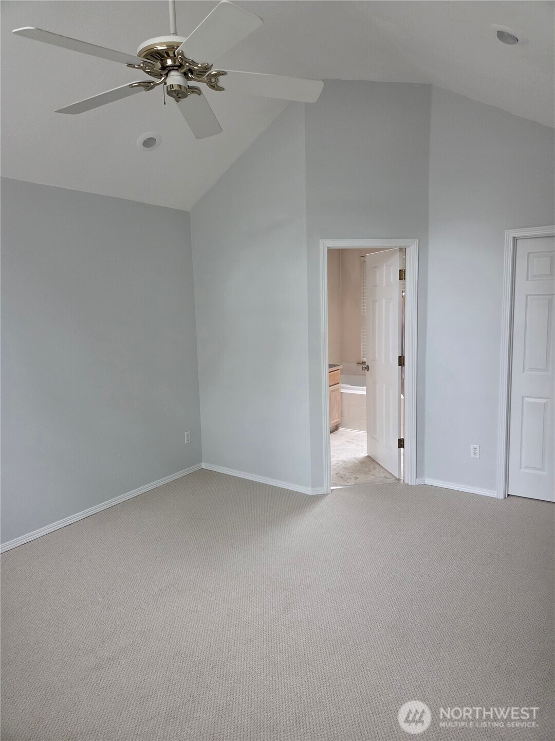 1043 Nootka Drive , Fox Island, WA 98333