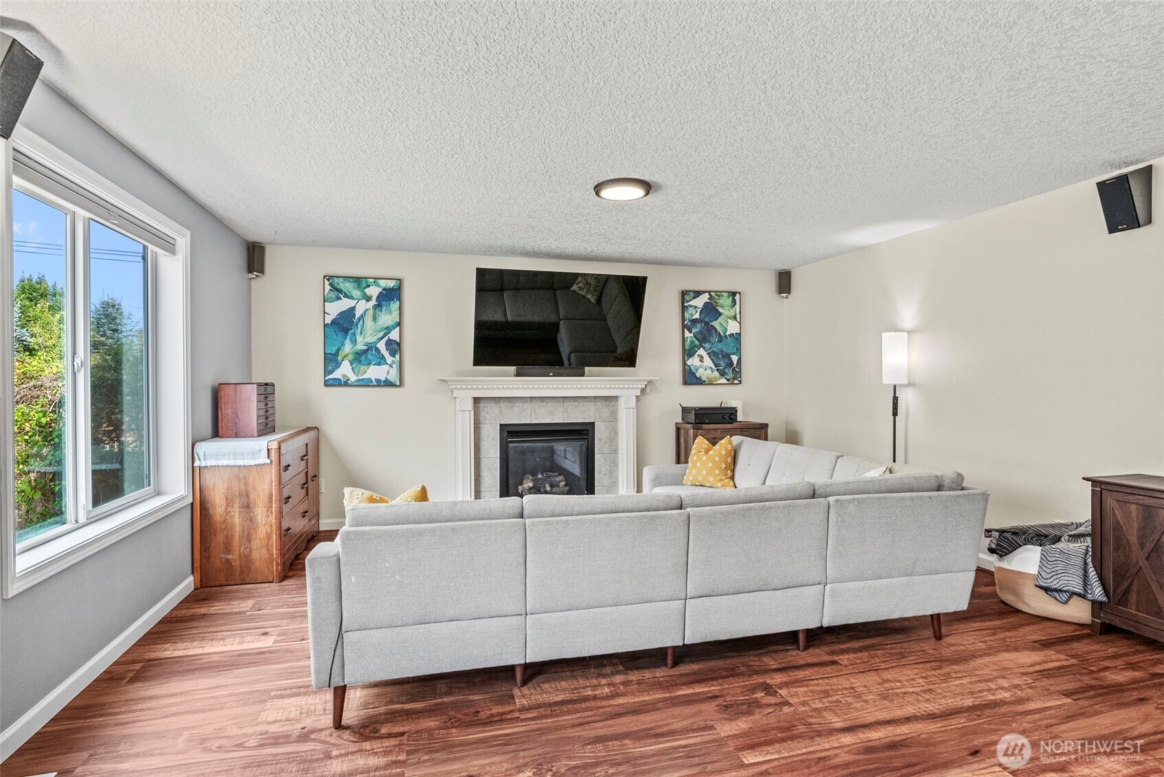 2410 N Heron Drive , Ridgefield, WA 98642