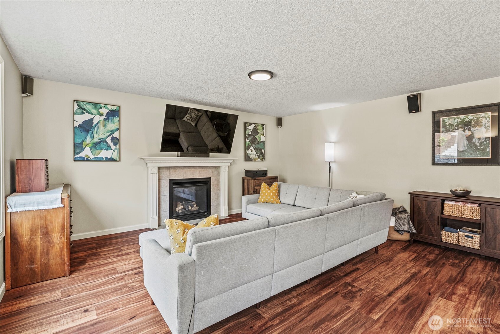 2410 N Heron Drive , Ridgefield, WA 98642