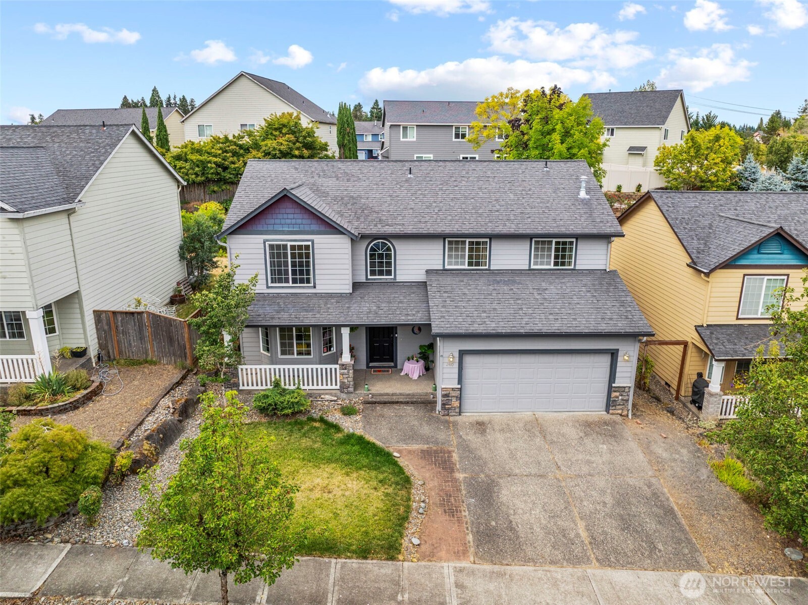 2410 N Heron Drive , Ridgefield, WA 98642