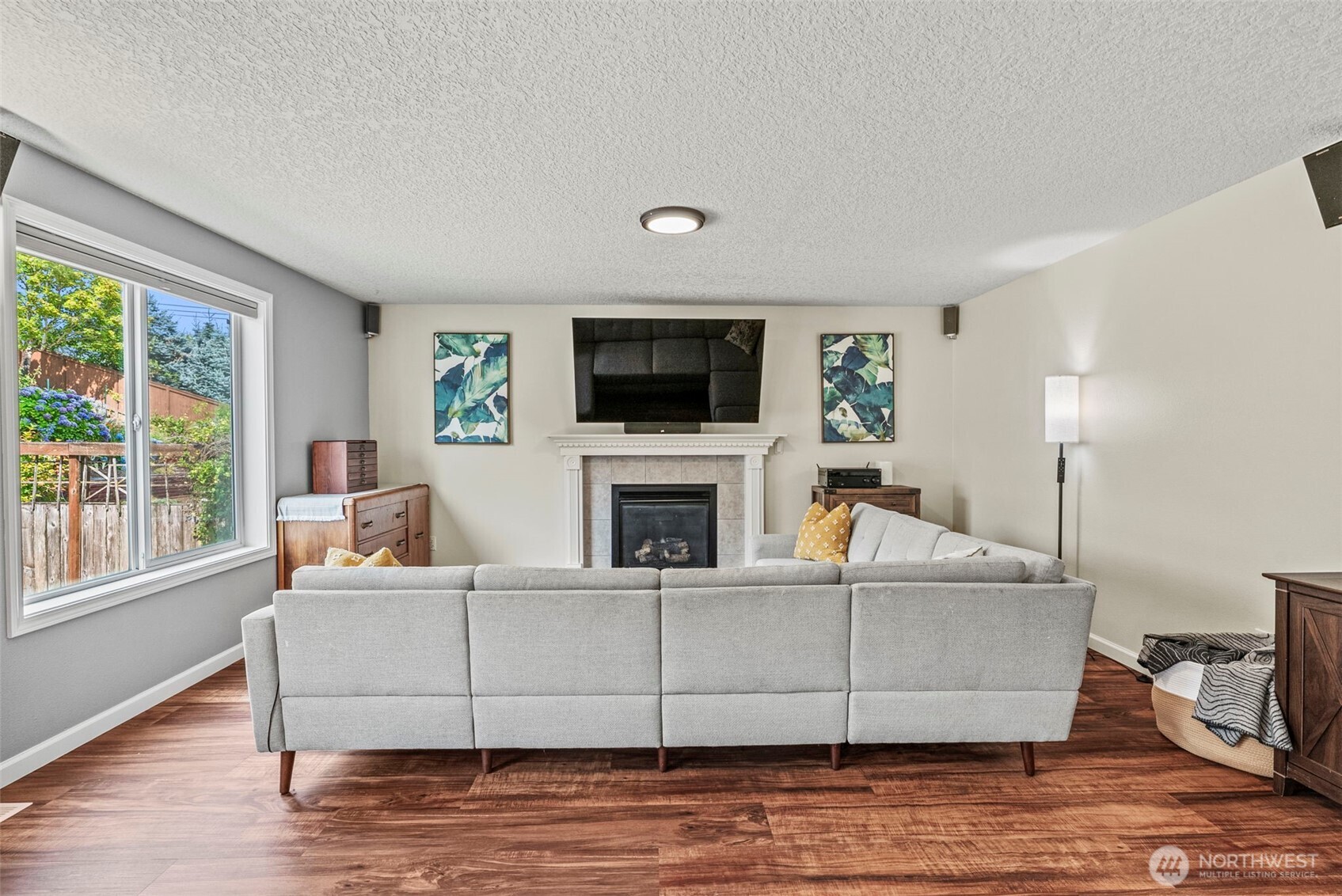 2410 N Heron Drive , Ridgefield, WA 98642