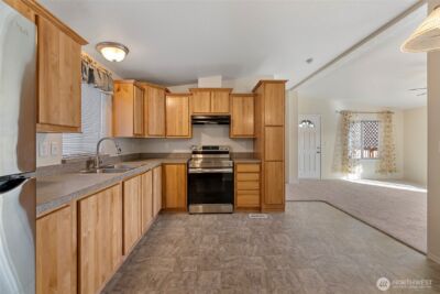 225 NE Ernst Street #73, Oak Harbor, WA 98277 - Photo 11