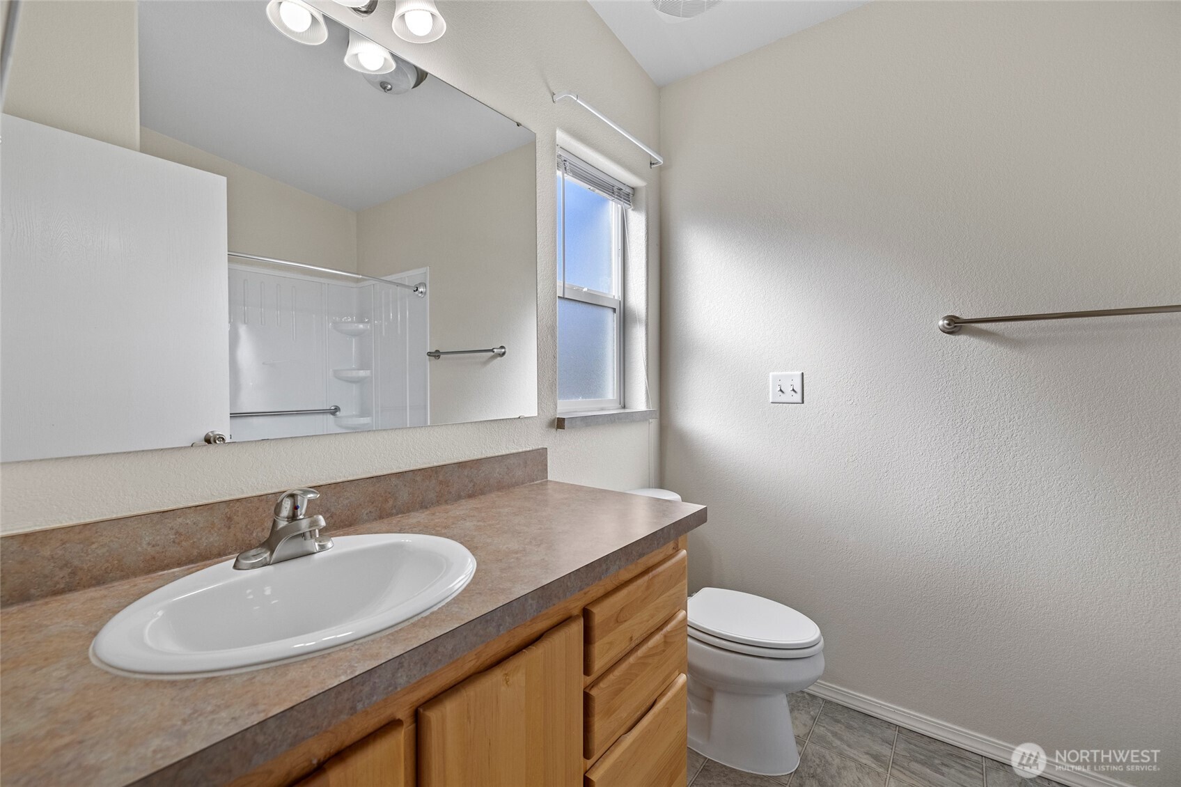 225 NE Ernst Street #73, Oak Harbor, WA 98277