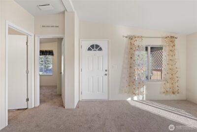 225 NE Ernst Street #73, Oak Harbor, WA 98277 - Photo 3