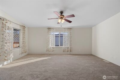 225 NE Ernst Street #73, Oak Harbor, WA 98277 - Photo 5