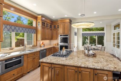 805 92nd Avenue NE, Bellevue, WA 98004 - Photo 12