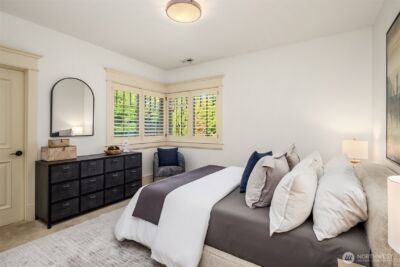 805 92nd Avenue NE, Bellevue, WA 98004 - Photo 29