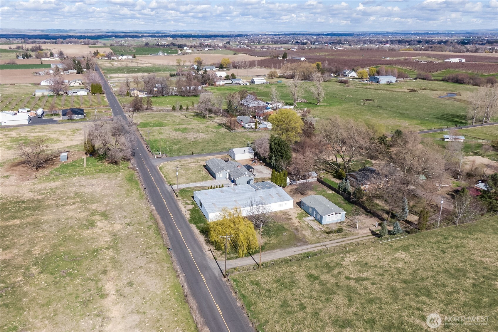 84889 Triangle Station Road , Milton-Freewater, OR 99361