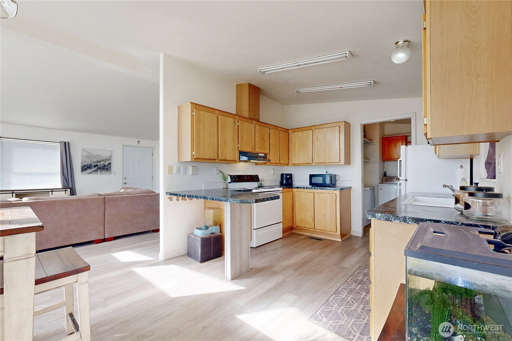 84889 Triangle Station Road , Milton-Freewater, OR 99361