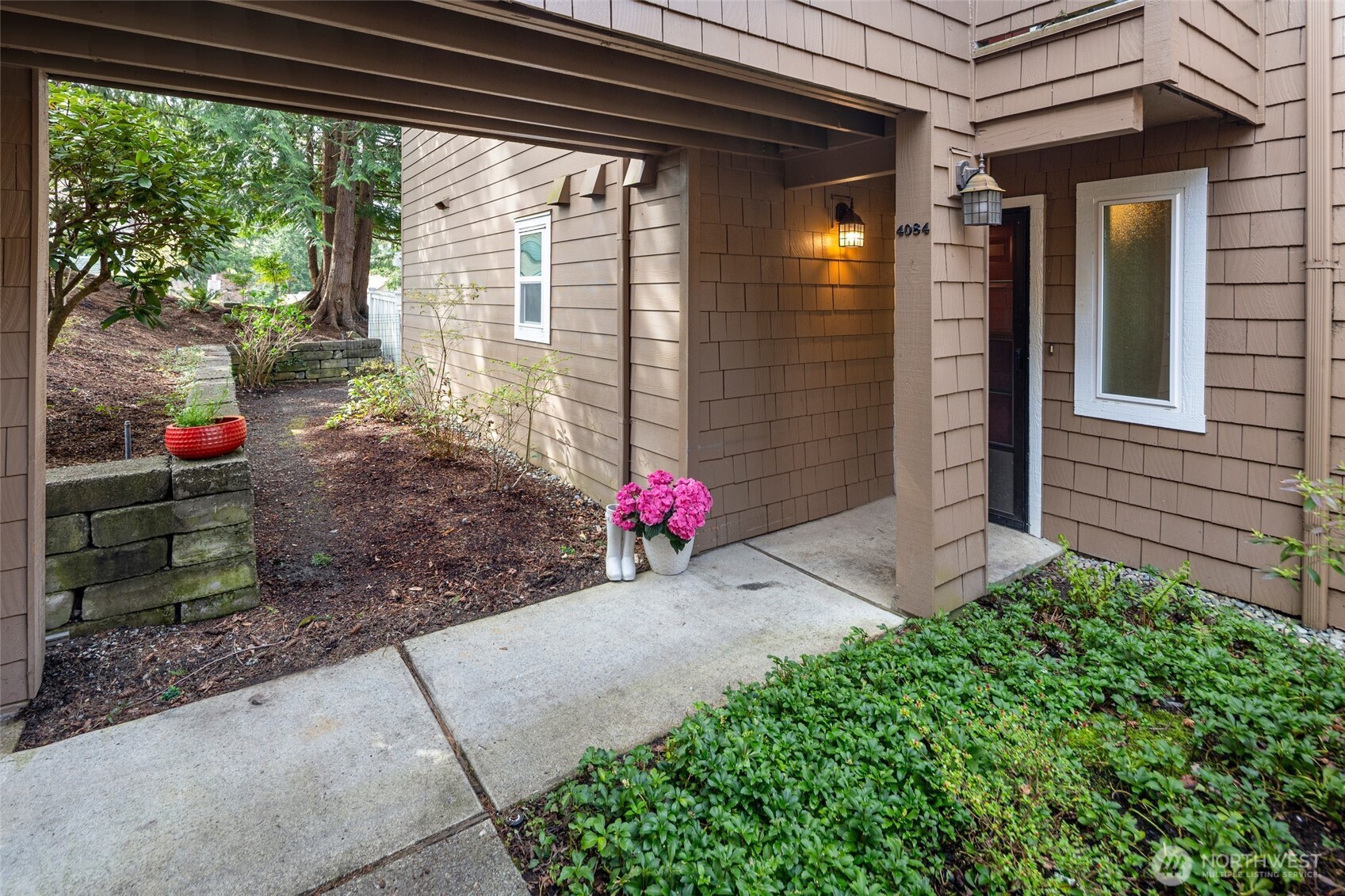 4084 220th Place SE #1038, Issaquah, WA 98029