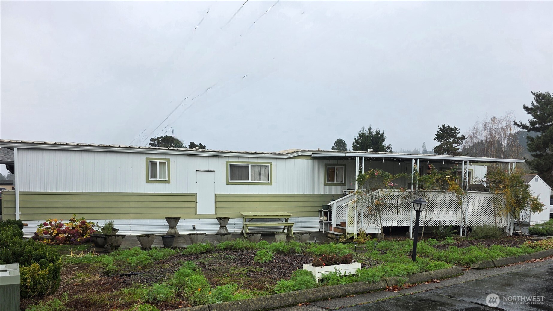 1965 West side Hwy #19, Kelso, WA 98626