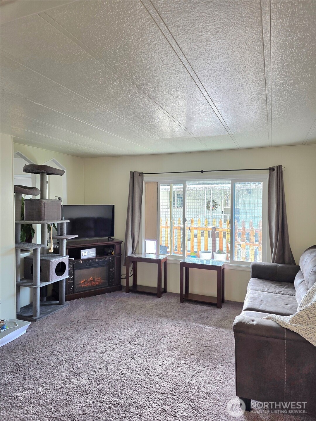 2397 Nightingale Lane , Kelso, WA 98626