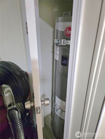 2397 Nightingale Lane , Kelso, WA 98626 - Photo 18