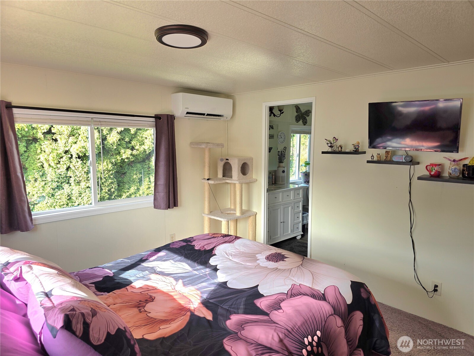 2397 Nightingale Lane , Kelso, WA 98626