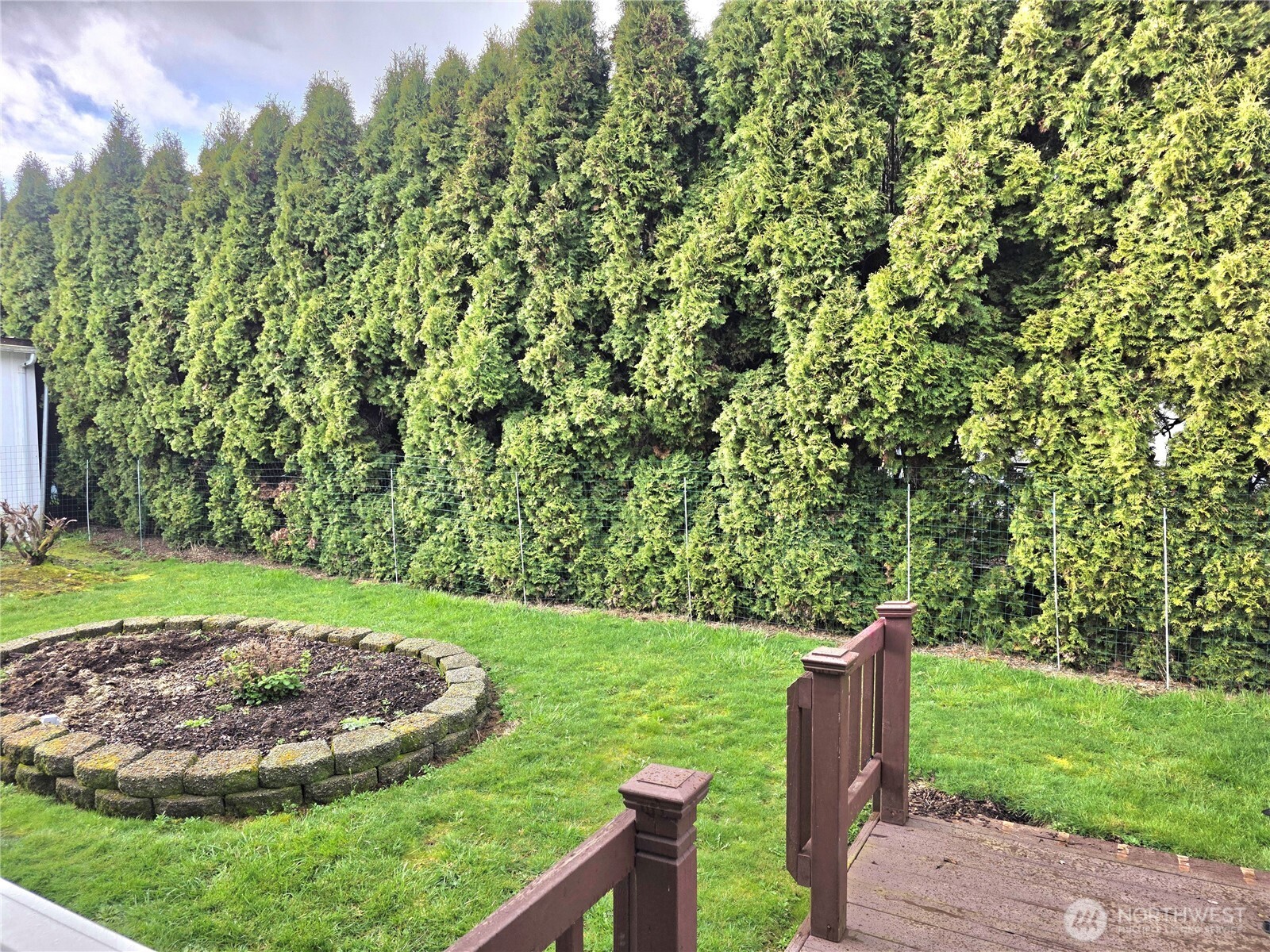 2397 Nightingale Lane , Kelso, WA 98626