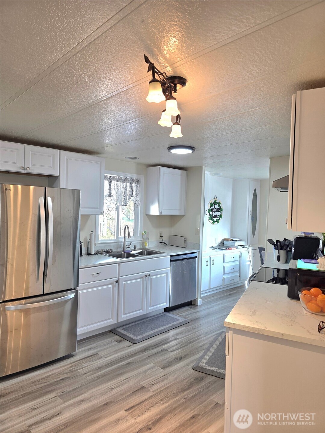 2397 Nightingale Lane , Kelso, WA 98626