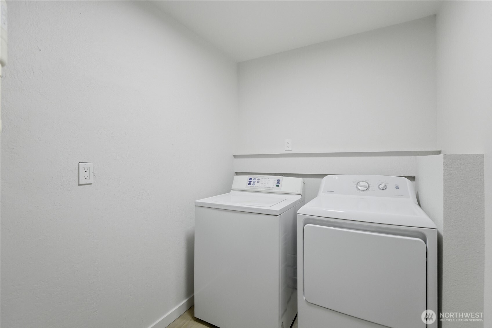 5205 59th Court SW, Olympia, WA 98512