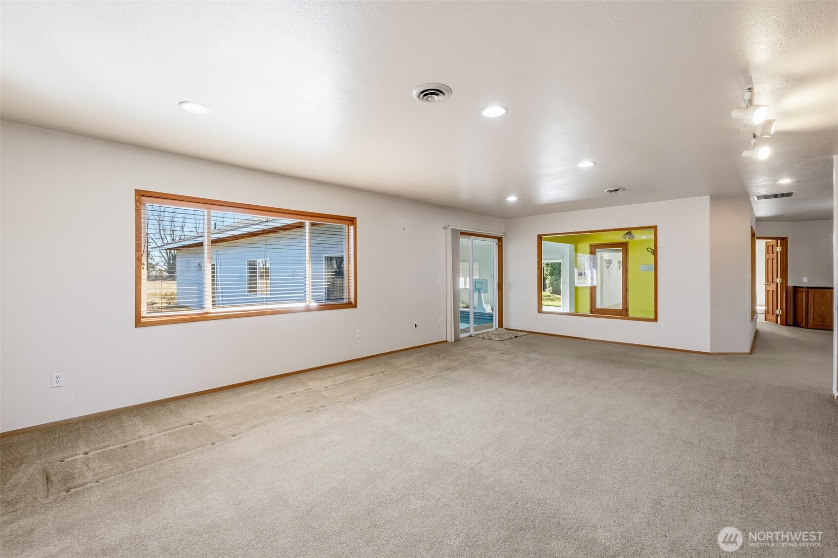 8729 Road 7.6 NW, Ephrata, WA 98823