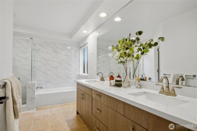 25024 SE 41st Drive , Sammamish, WA 98029 - Photo 17